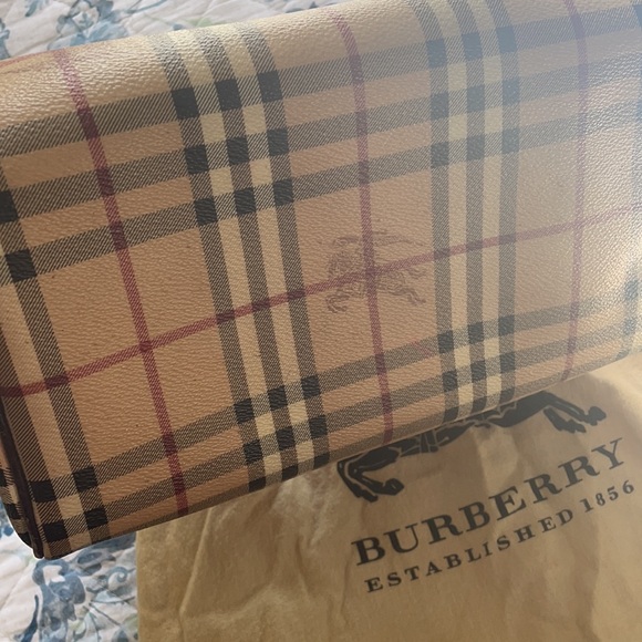 Bag - Picture 2 of 16